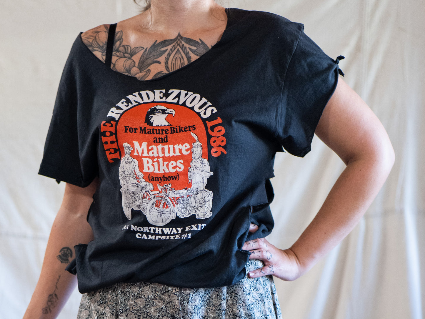 deadstock 1980s vintage harley rendezvous distressed DIY t-shirt / single stitch