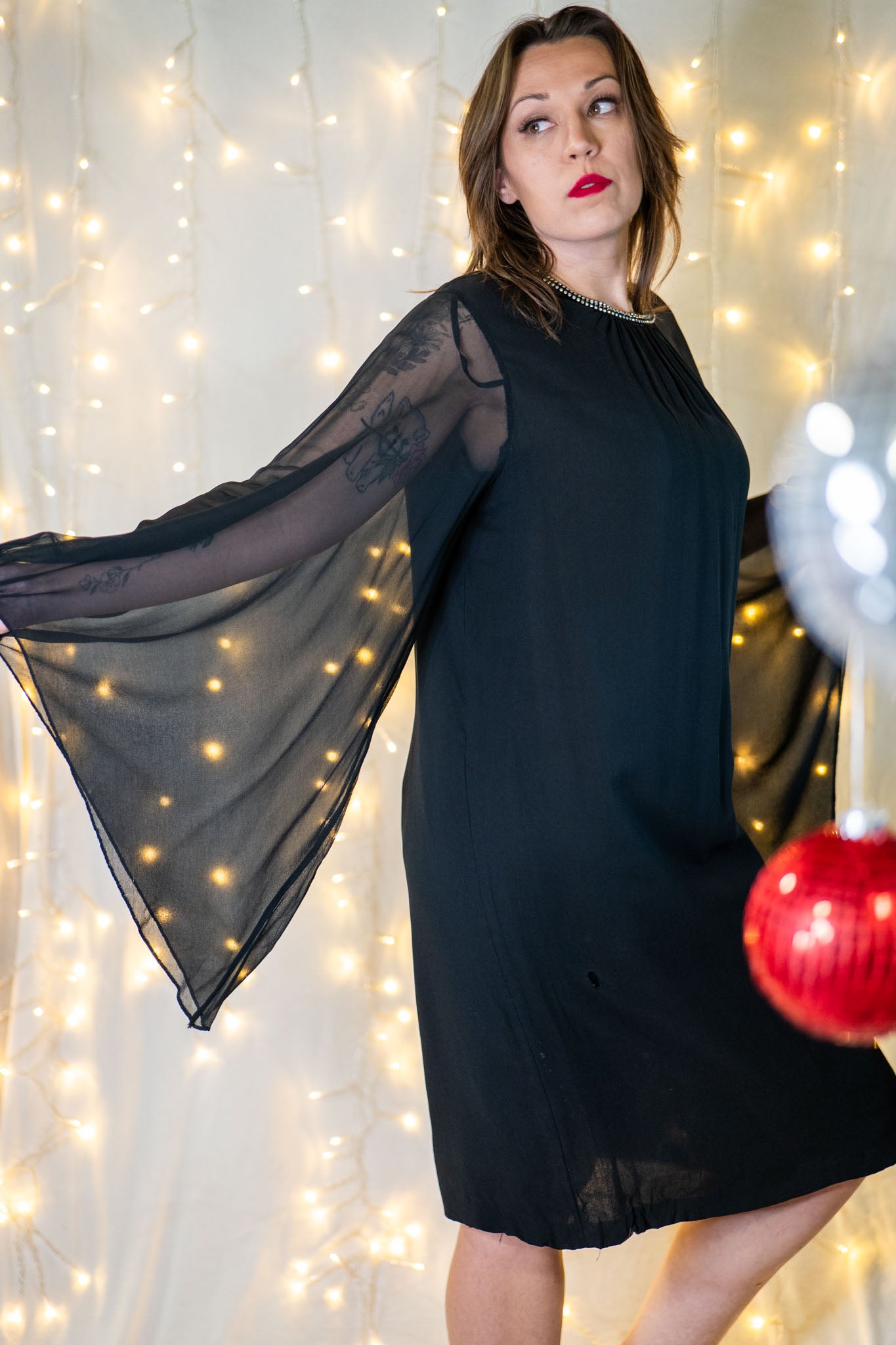 zou bisou bisou vintage 60s rhinestone angel sleeve dress