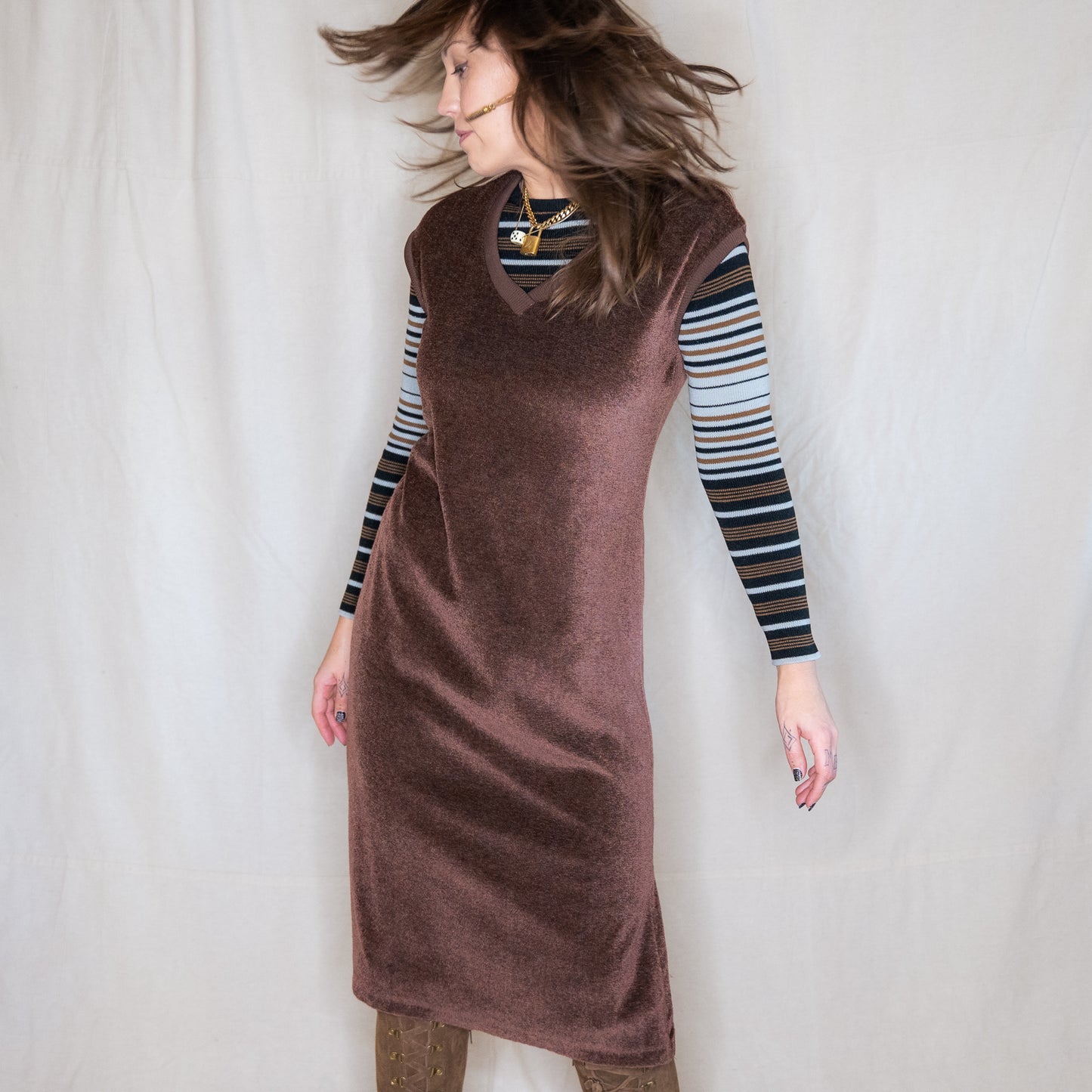 vintage 1970s velour sleeveless chocolate brown dress
