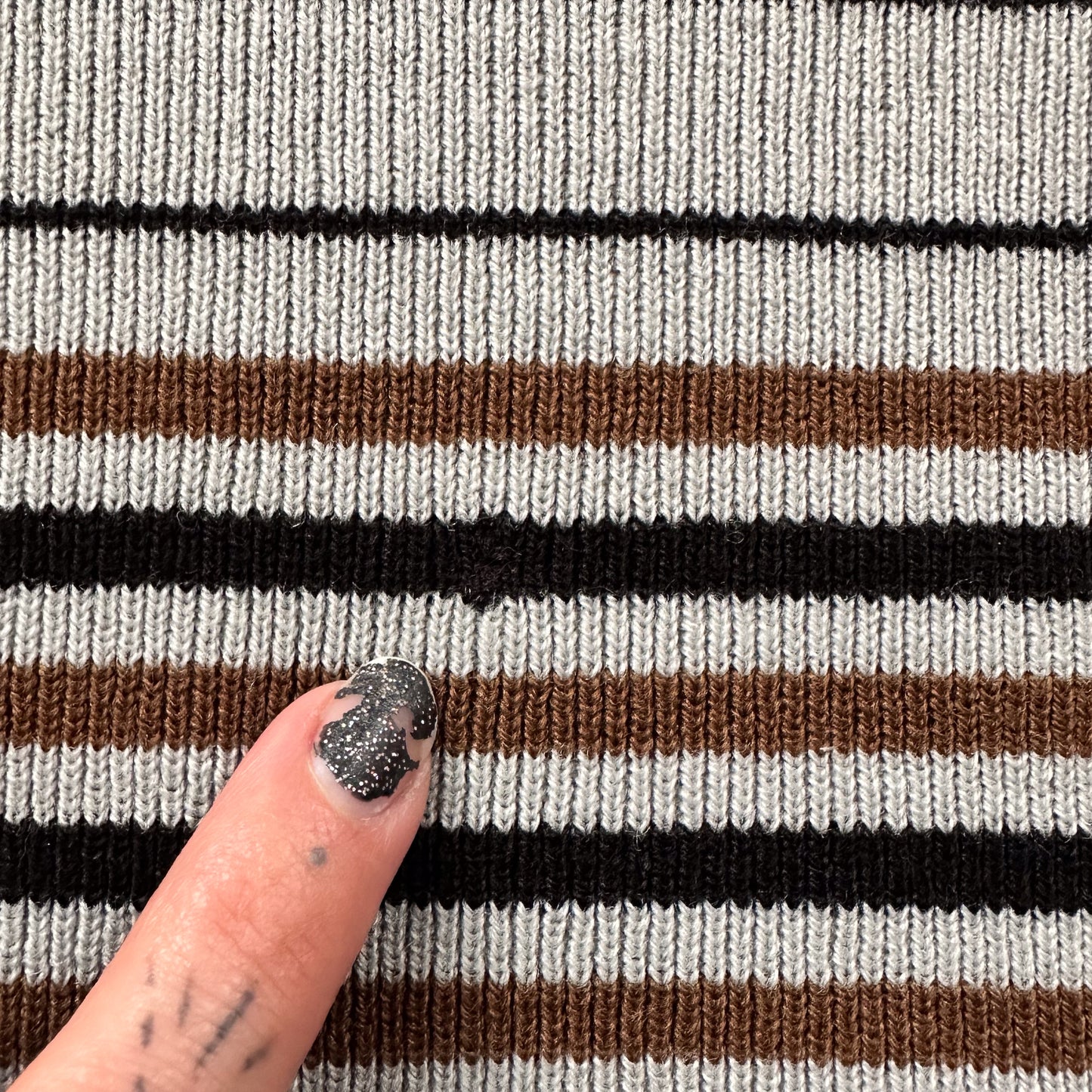 vintage 1970s retro striped long sleeve knit top