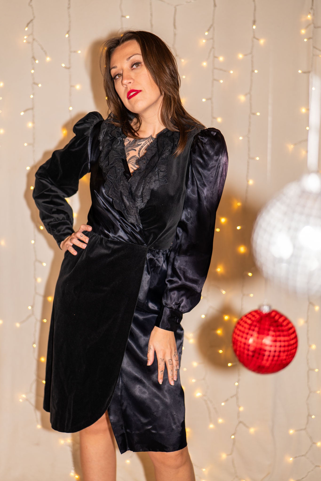 maison d' ellas haute couture vintage 60s velvet satin wrap dress with lace collar
