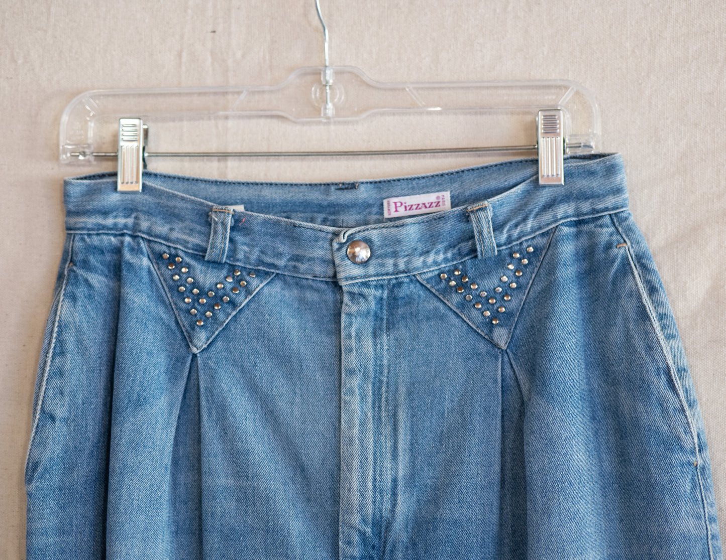 PIZZAZZ vintage 80s studded high waisted mom jeans / 28x28