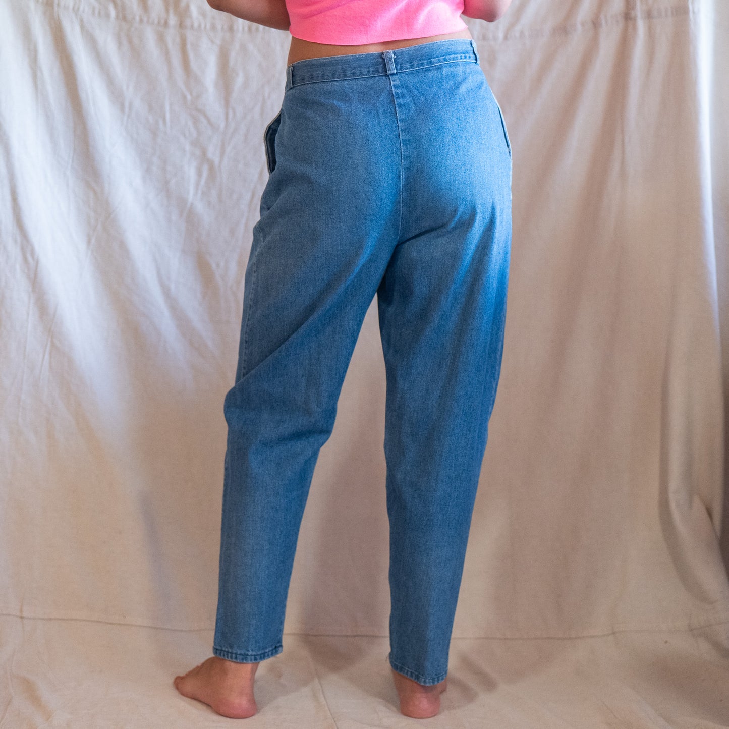 PIZZAZZ vintage 80s studded high waisted mom jeans / 31x28