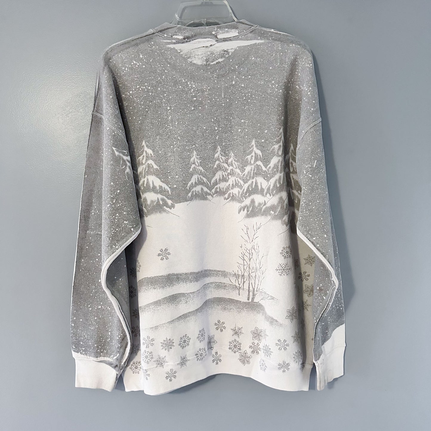 vintage 80s festive wintery christmas graphic pullover sweatshirt