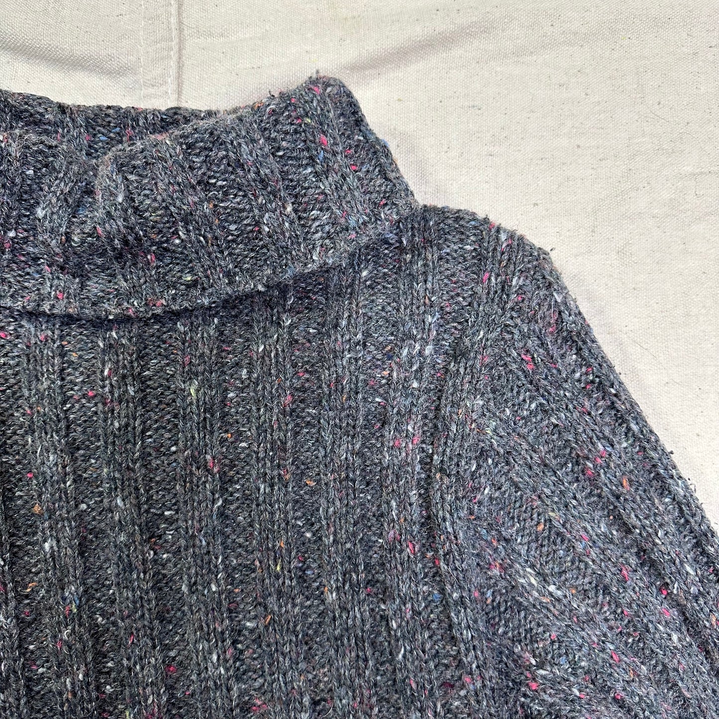 vintage 90s speckled grey rib knit turtleneck sweater