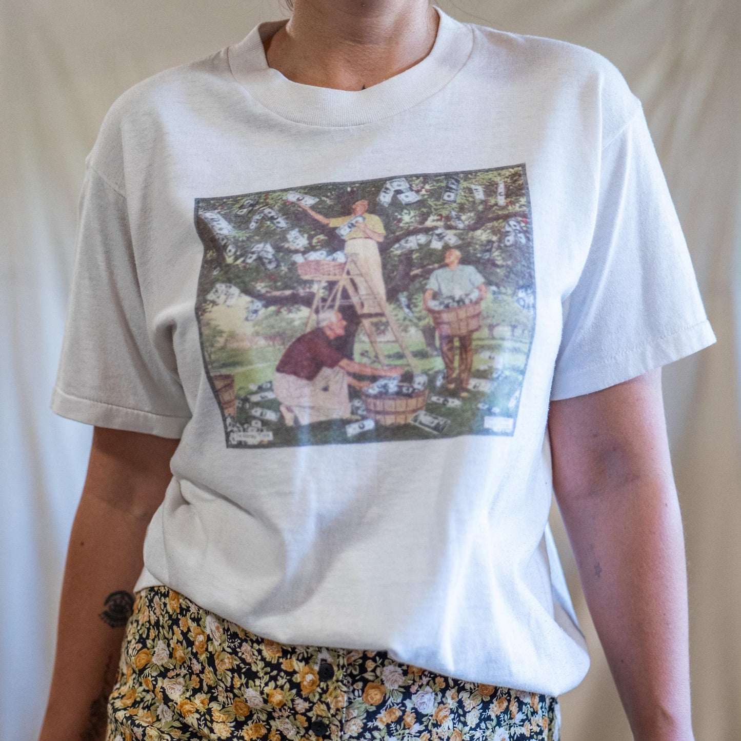 1983 winston smith money tree vintage t-shirt / single stitch