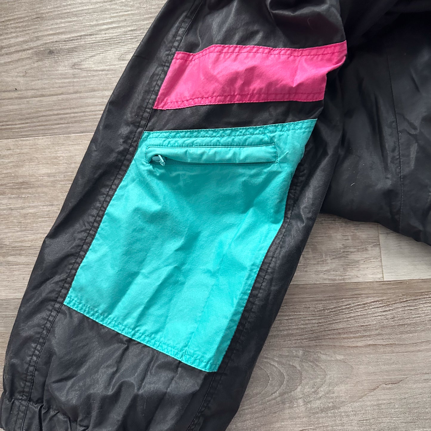 vintage 1980s black turquoise pink ski suit snowsuit