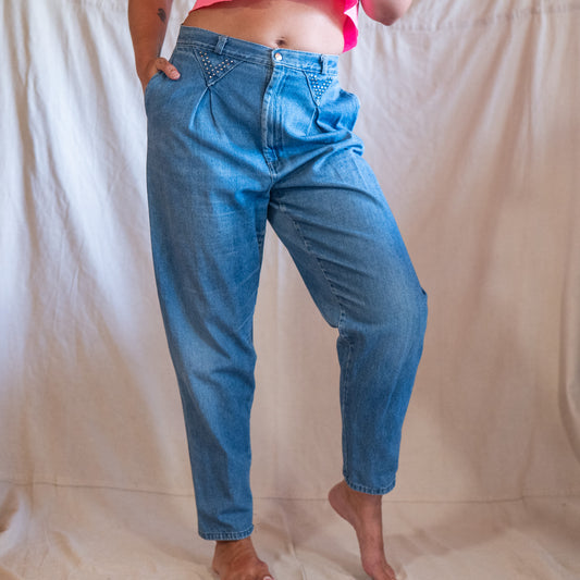 PIZZAZZ vintage 80s studded high waisted mom jeans / 31x28