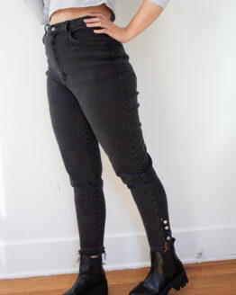 80s-black-button-jeans-11